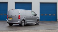 Peugeot e-Expert 75 kWh Standard Asphalt