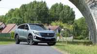 Renault Espace full hybrid e-Tech 200 Iconic