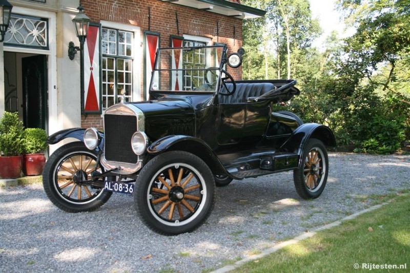 Ford T Runabout Roadster (1924) - Rijtesten.nl: Pure rijervaring